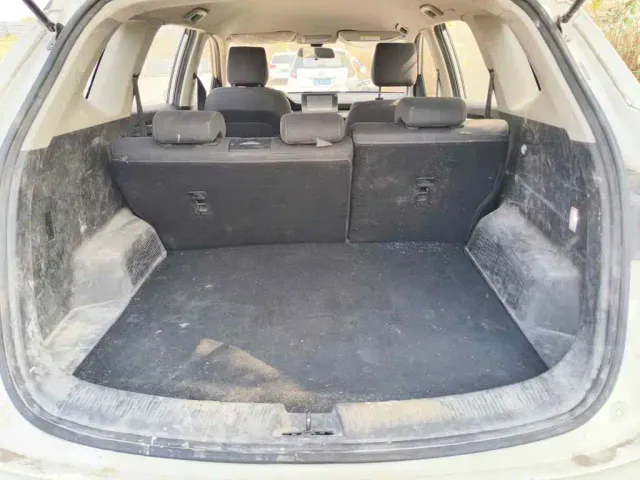 Wuling Asta — Фото автомобиля 5