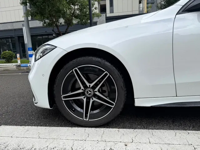 Mercedes-Benz C-Class — Фото автомобиля 6