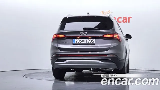 Hyundai Santafe Новый Santa Fe Дизель 2.2 2WD — Фото автомобиля 4
