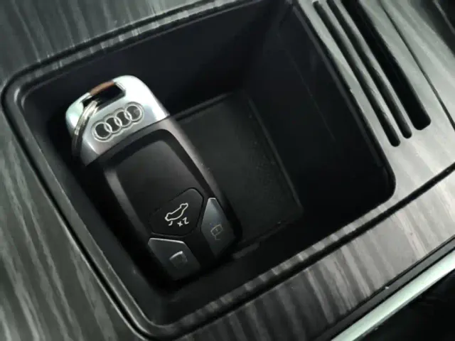 Audi A4L — Фото автомобиля 8