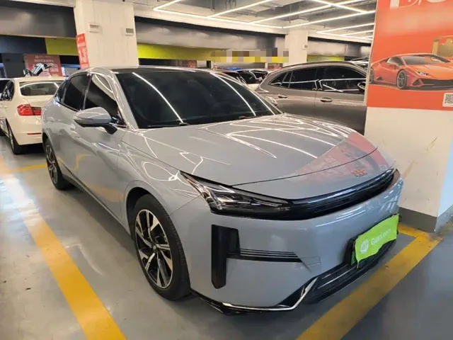 Geely Galaxy L6 — Фото автомобиля 3