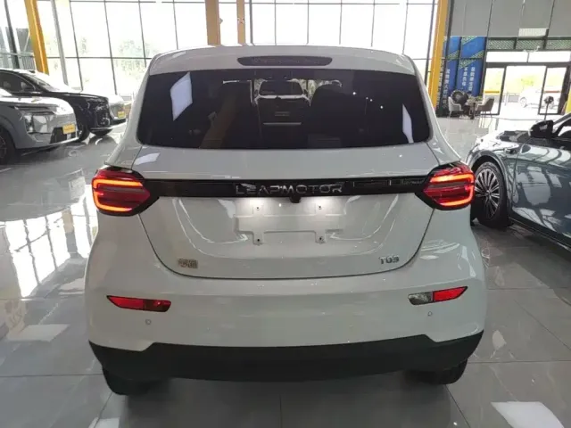 Leapmotor Leapmotor T03 2024 310 Comfort Edition — Фото автомобиля 3