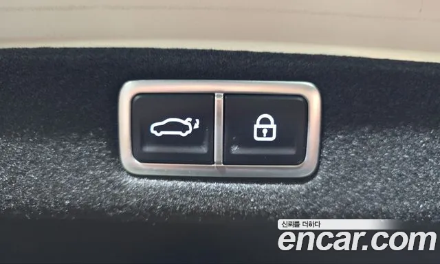 Hyundai Grandeur GN7 — Фото автомобиля 23