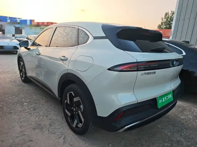 Baojun Yunhai — Фото автомобиля 4