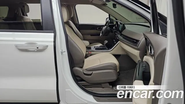 Kia Canival Carnival 4 поколение Дизель 9 мест Prestige — Фото автомобиля 26