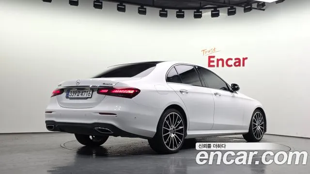 Mercedes-Benz E-Class W213 — Фото автомобиля 2