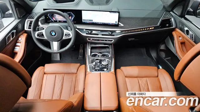 BMW X7 — Фото автомобиля 7