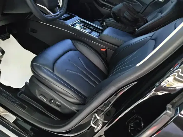Ford Edge — Фото автомобиля 14