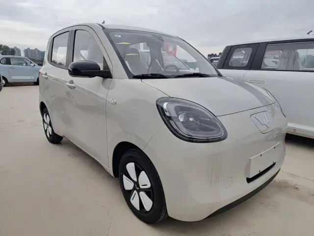 Wuling Hongguang Mini EV — Фото автомобиля 3