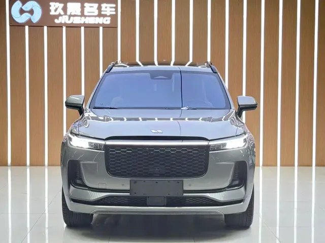 Li Auto ONE — Фото автомобиля 2