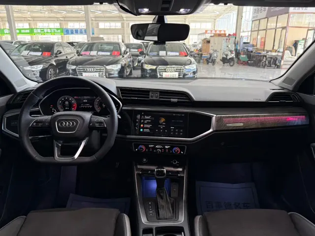 Audi Q3 — Фото автомобиля 5