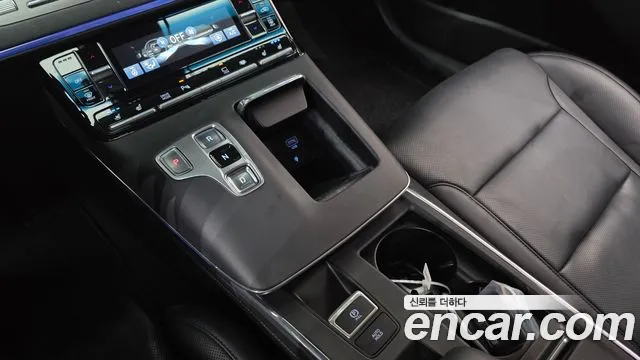 Hyundai Grandeur — Фото автомобиля 9