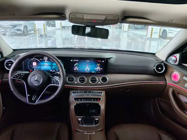 Mercedes-Benz E-Class — Фото автомобиля 9