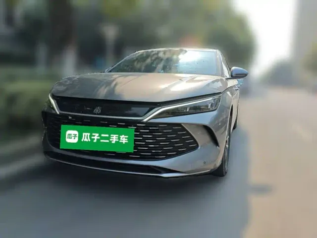 Фотография автомобиля — BYD Qin L
