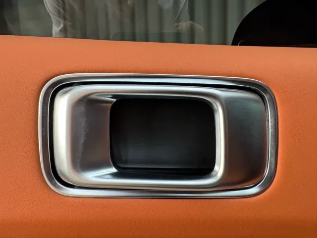 Li Auto L6 — Фото автомобиля 11