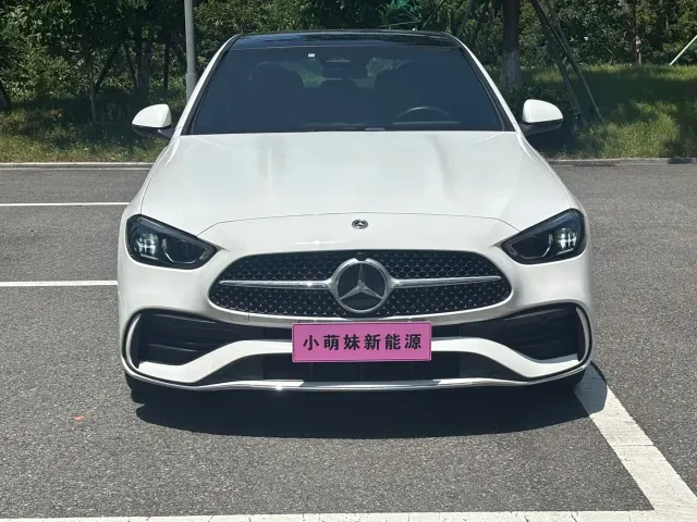 Mercedes-Benz C-Class — Фото автомобиля 2