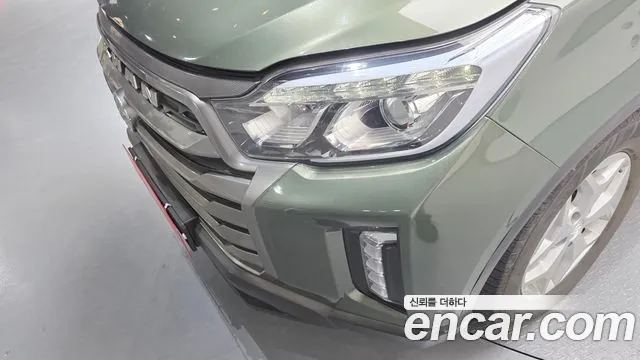 KG_Mobility_Ssangyong Rexton Новый Rexton Sport Khan Дизель 2.2 2WD — Фото автомобиля 22