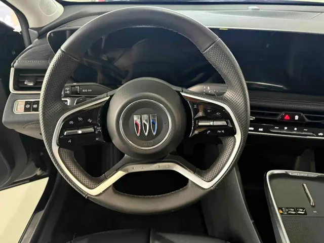 Buick LaCrosse — Фото автомобиля 13