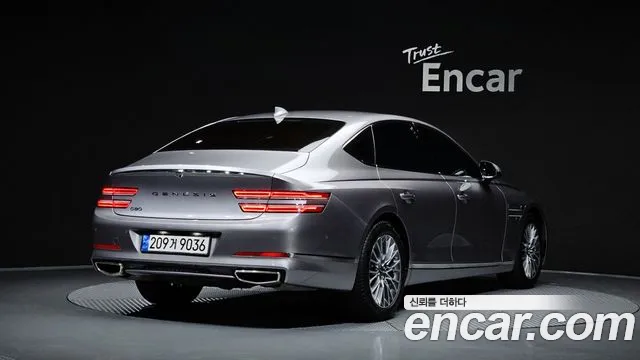 Genesis G80 RG3 — Фото автомобиля 2