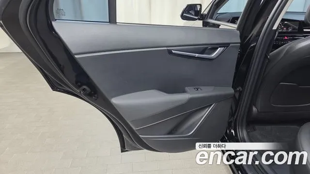 Kia Niro New — Фото автомобиля 14