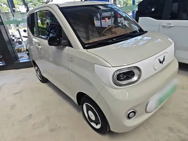 Wuling Hongguang Mini EV — Фото автомобиля 3