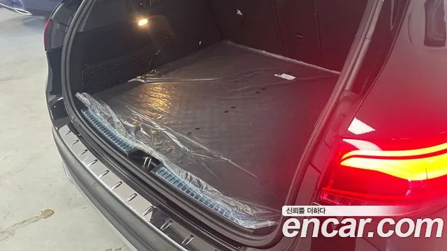 Mercedes-Benz GLC-Class — Фото автомобиля 10
