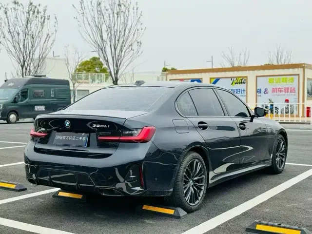 BMW 3 Series — Фото автомобиля 9