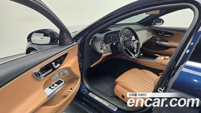 Mercedes-Benz E-Class W214 — Фото автомобиля 17