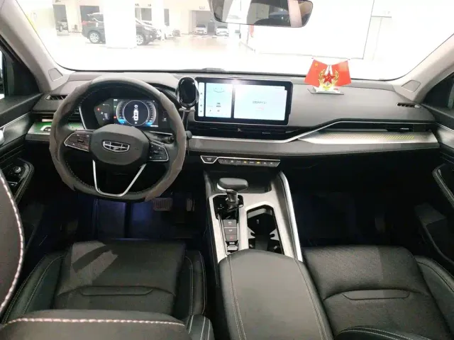 Geely Xingrui — Фото автомобиля 9