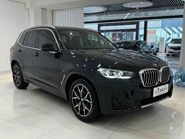 BMW X3 — Фото автомобиля 3