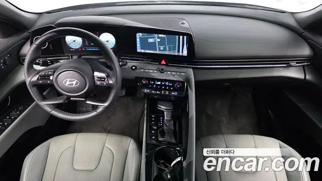 Hyundai Avante CN7 — Фото автомобиля 10