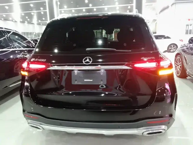 Mercedes-Benz GLE-Class — Фото автомобиля 5