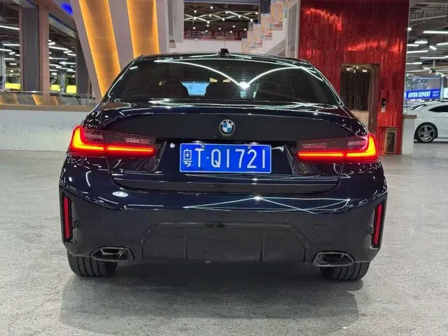 BMW 3 Series — Фото автомобиля 6
