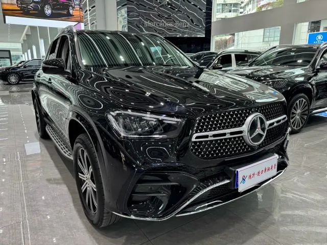 Mercedes-Benz GLE-Class — Фото автомобиля 3