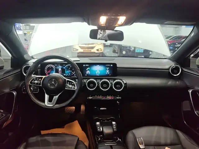 Mercedes-Benz A-Class — Фото автомобиля 9