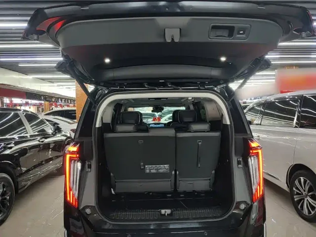 GAC Trumpchi M8 — Фото автомобиля 18