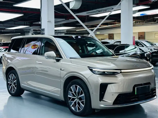 GAC Trumpchi Xiangwang S9 — Фото автомобиля 3
