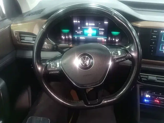 Volkswagen Tharu — Фото автомобиля 10