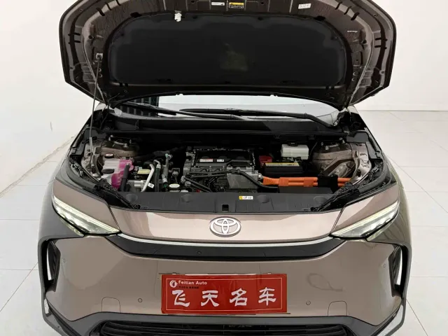 Toyota FAW Toyota bZ4X — Фото автомобиля 8