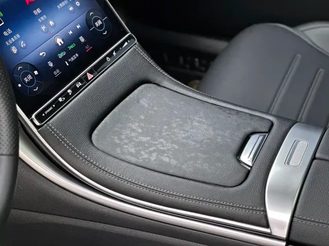 Mercedes-Benz C-Class — Фото автомобиля 10