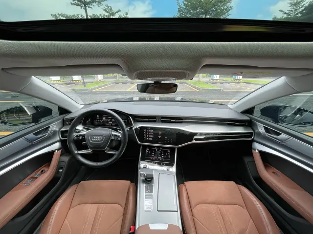 Audi A7L — Фото автомобиля 19