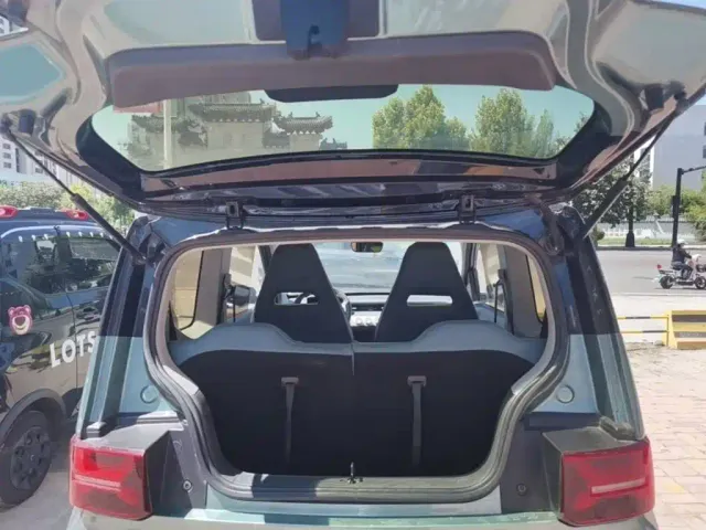 Wuling Hongguang Mini EV — Фото автомобиля 18