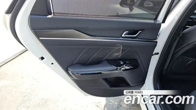 Kia K5 Signature — Фото автомобиля 23