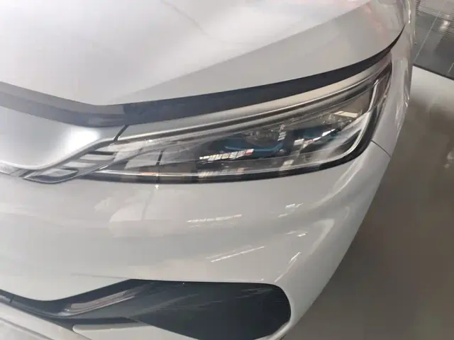 BYD Yuan PLUS — Фото автомобиля 23