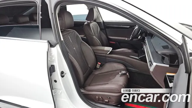 Hyundai Grandeur — Фото автомобиля 25