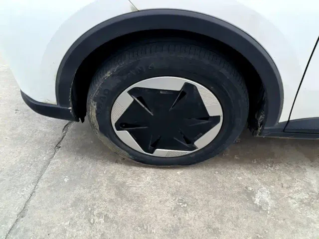 Geely Geometry E Firefly — Фото автомобиля 22