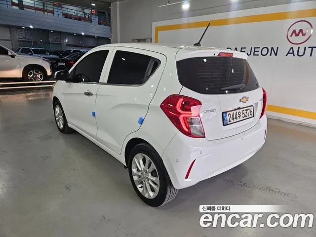Chevrolet Spark — Фото автомобиля 4