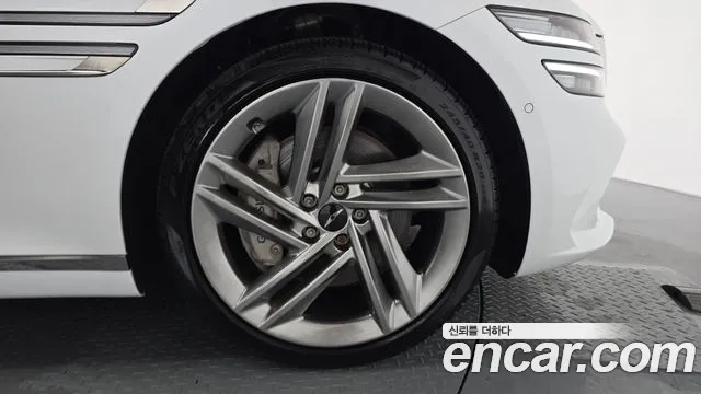 Genesis G80 Бензин 2.5 турбо AWD — Фото автомобиля 20