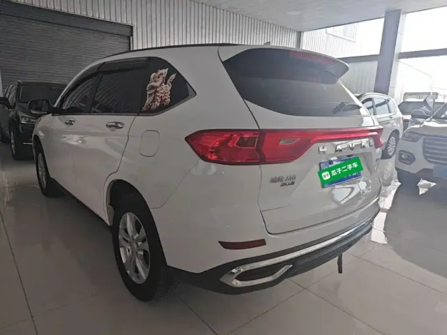 Haval M6 — Фото автомобиля 4