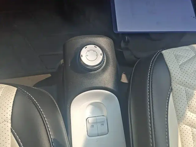 Wuling Hongguang Mini EV — Фото автомобиля 13
